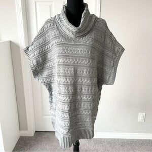 Eight Eight Eight Crowl Neck  Cable Knit Dolman Sleeve Sweater Tunics